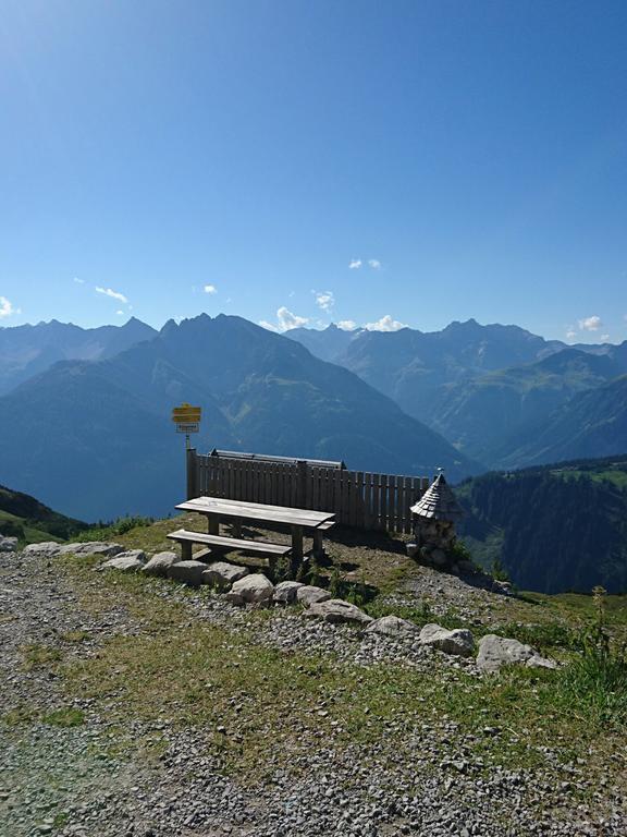 Ferienhaus Lechtaler Alpen Bach  Exteriör bild